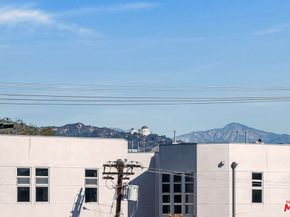 647 Wilcox Avenue 3G, Los Angeles CA 90004