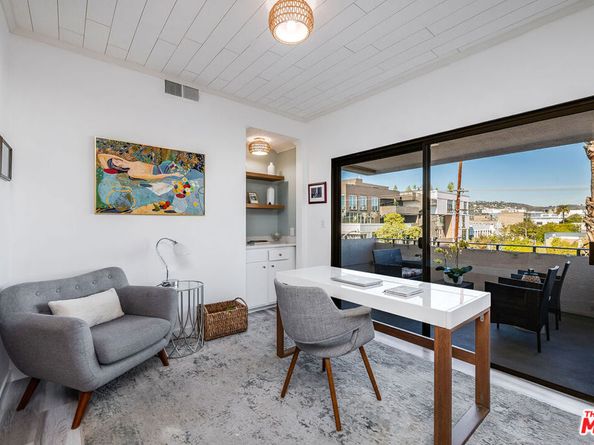 647 Wilcox Avenue 3G, Los Angeles CA 90004