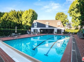 647 Wilcox Avenue 3G, Los Angeles CA 90004