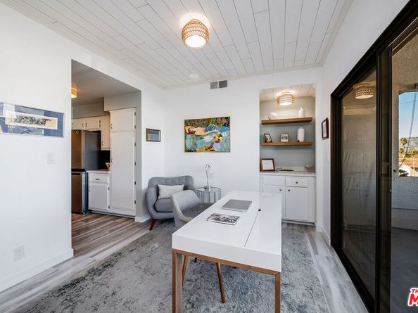 647 Wilcox Avenue 3G, Los Angeles CA 90004