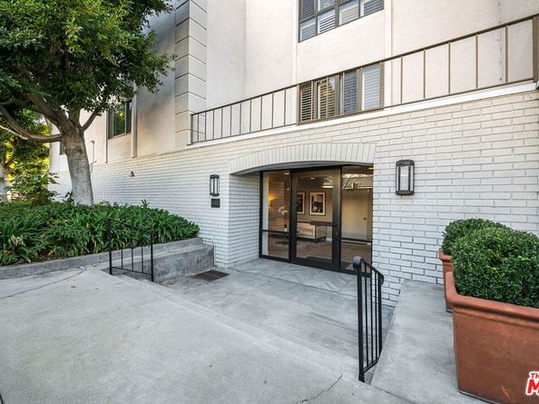 647 Wilcox Avenue 3G, Los Angeles CA 90004