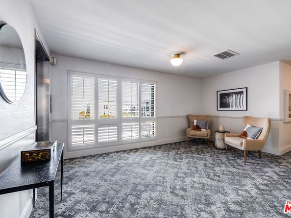 647 Wilcox Avenue 3G, Los Angeles CA 90004