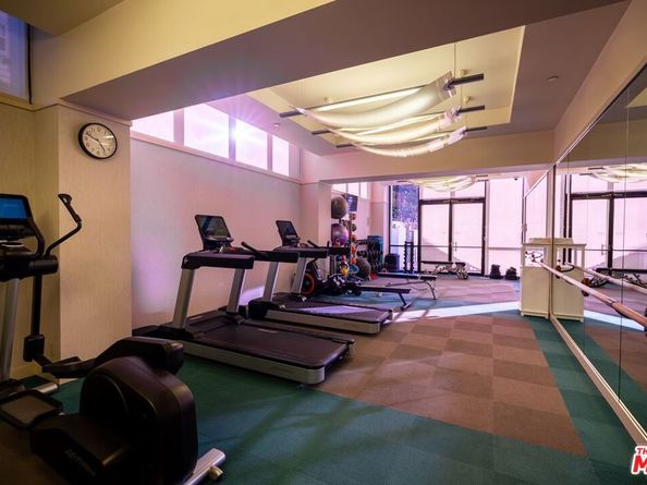 10560 Wilshire Boulevard 205, Los Angeles CA 90024