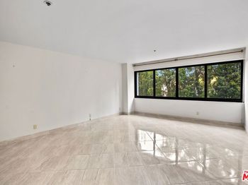 10560 Wilshire Boulevard