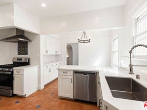 6620 W 6th Street, Los Angeles CA 90048