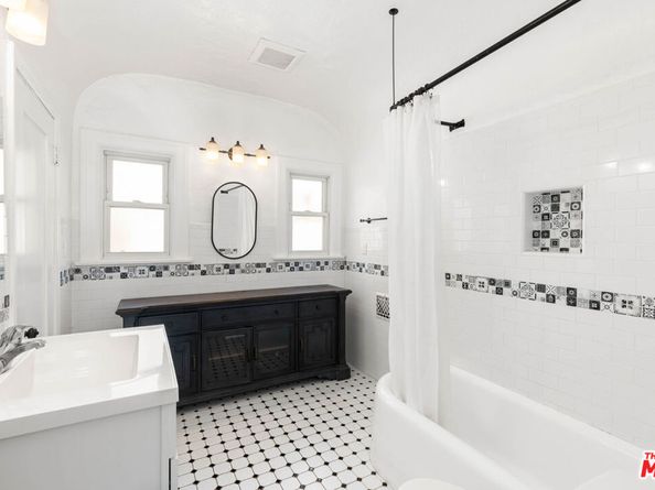 6620 W 6th Street, Los Angeles CA 90048