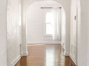 6620 W 6th Street, Los Angeles CA 90048