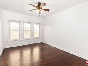 6620 W 6th Street, Los Angeles CA 90048