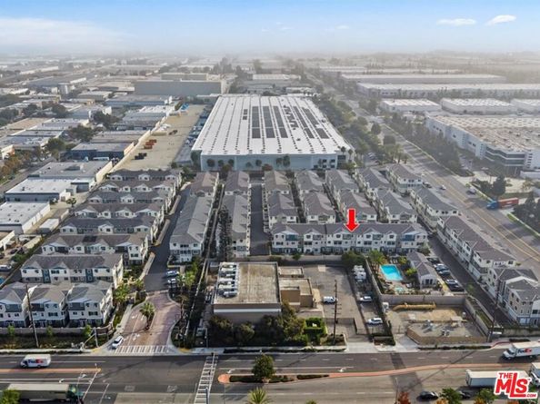 17923 Goodyear, Carson CA 90746