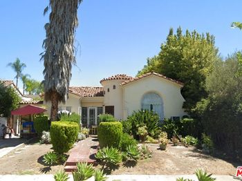 360 N Edinburgh Avenue