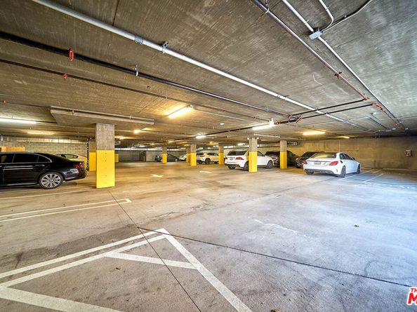 1101 S Harvard Boulevard 306, Los Angeles CA 90006