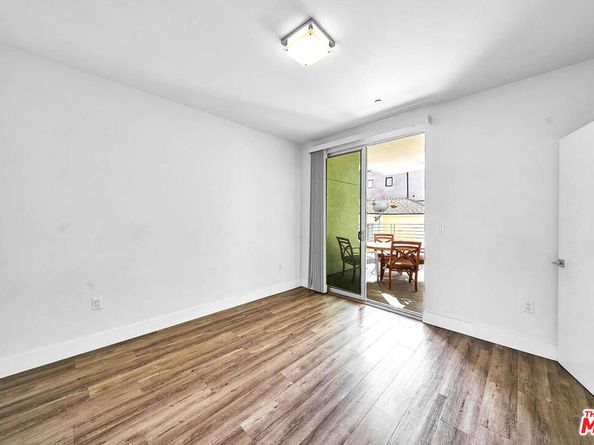 1101 S Harvard Boulevard 306, Los Angeles CA 90006