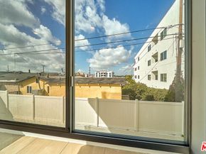 1101 S Harvard Boulevard 306, Los Angeles CA 90006