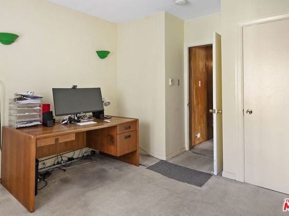 6501 Commodore Sloat Drive, Los Angeles CA 90048