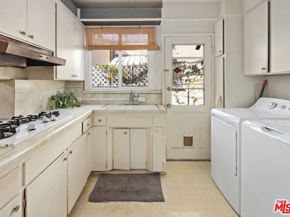 6501 Commodore Sloat Drive, Los Angeles CA 90048