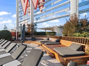 6250 Hollywood Boulevard 11H, Los Angeles CA 90028