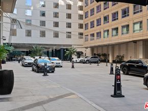 6250 Hollywood Boulevard 11H, Los Angeles CA 90028