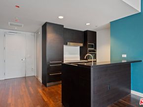 6250 Hollywood Boulevard 11H, Los Angeles CA 90028