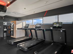 6250 Hollywood Boulevard 11H, Los Angeles CA 90028