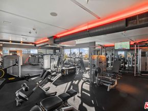 6250 Hollywood Boulevard 11H, Los Angeles CA 90028