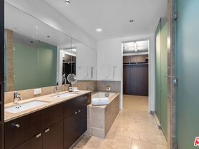 6250 Hollywood Boulevard 7K, Los Angeles CA 90028