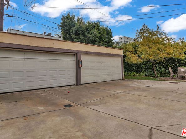 6122 W 6th Street, Los Angeles CA 90048