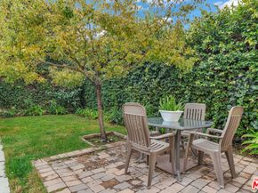 6122 W 6th Street, Los Angeles CA 90048