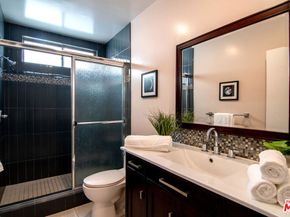 10725 Ohio Avenue 204, Los Angeles CA 90024