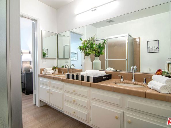 10725 Ohio Avenue 204, Los Angeles CA 90024