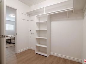 10725 Ohio Avenue 204, Los Angeles CA 90024