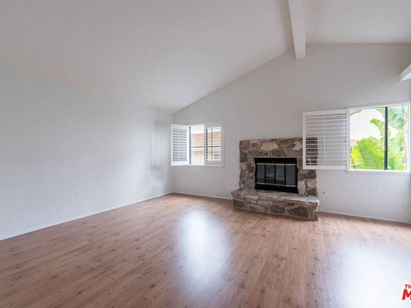 27821 Via Amistosa, Agoura Hills CA 91301