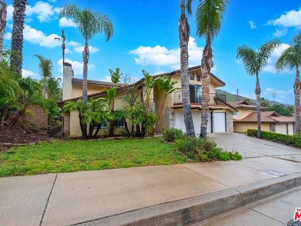 27821 Via Amistosa, Agoura Hills CA 91301