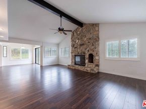27821 Via Amistosa, Agoura Hills CA 91301