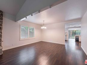 27821 Via Amistosa, Agoura Hills CA 91301