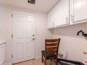 27821 Via Amistosa, Agoura Hills CA 91301