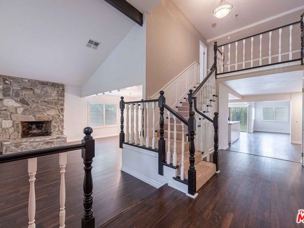 27821 Via Amistosa, Agoura Hills CA 91301