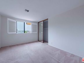 27821 Via Amistosa, Agoura Hills CA 91301