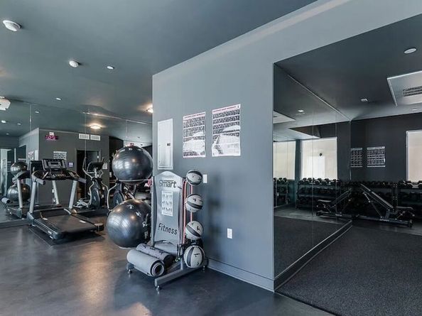 6001 Carlton Way 410, Los Angeles CA 90028