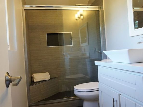 5644 Etiwanda Avenue 7, Tarzana CA 91356