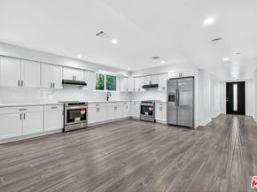 1597 W 37th Street, Los Angeles CA 90018