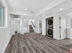 1597 W 37th Street, Los Angeles CA 90018