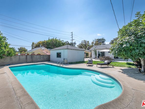 5808 Irvine Avenue, North Hollywood CA 91601