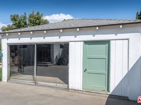 5808 Irvine Avenue, North Hollywood CA 91601