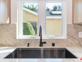 5808 Irvine Avenue, North Hollywood CA 91601