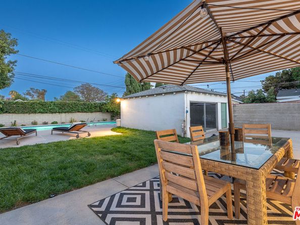 5808 Irvine Avenue, North Hollywood CA 91601