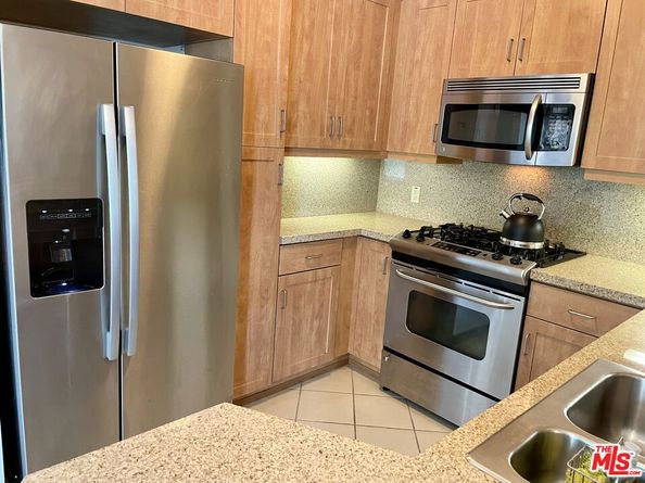 267 S San Pedro Street 306, Los Angeles CA 90012