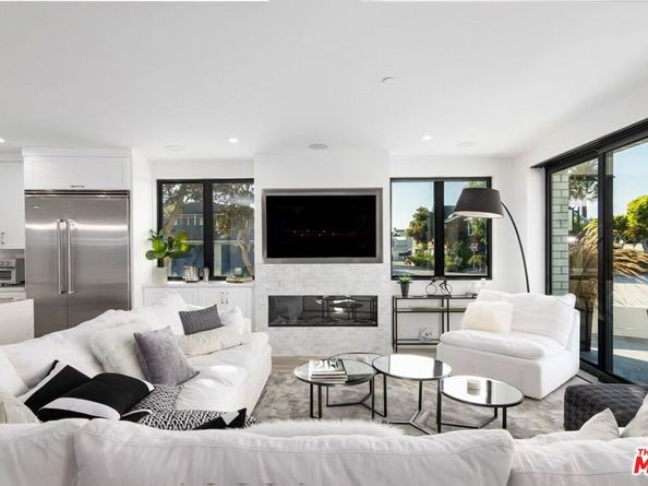 1703 Plaza Del Sur 2, Newport Beach CA 92661