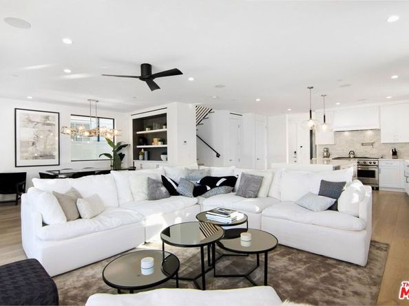 1703 Plaza Del Sur 2, Newport Beach CA 92661