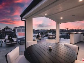 1703 Plaza Del Sur 2, Newport Beach CA 92661