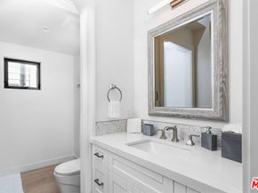 1703 Plaza Del Sur 2, Newport Beach CA 92661